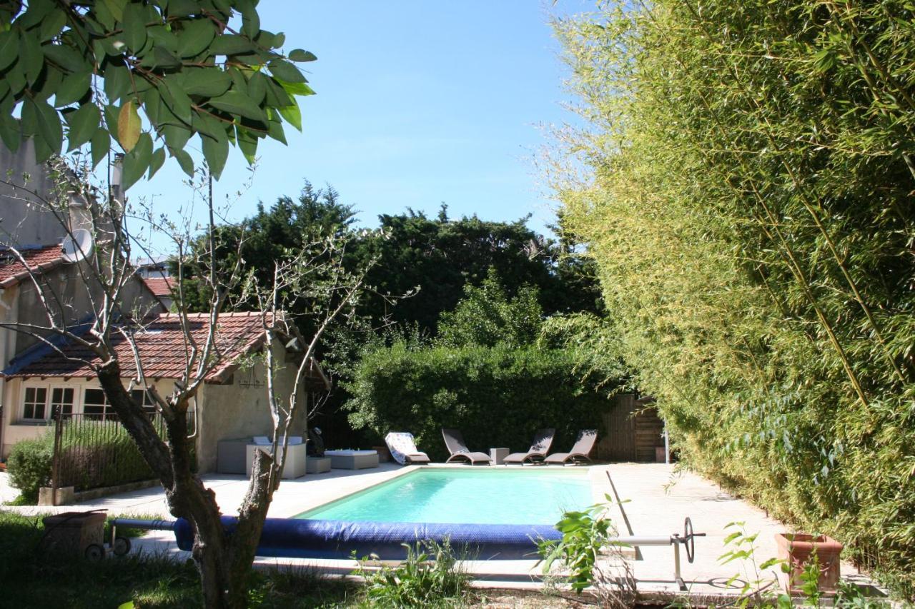 Le Mas Des Dames Appartement Avignon Exteriör bild