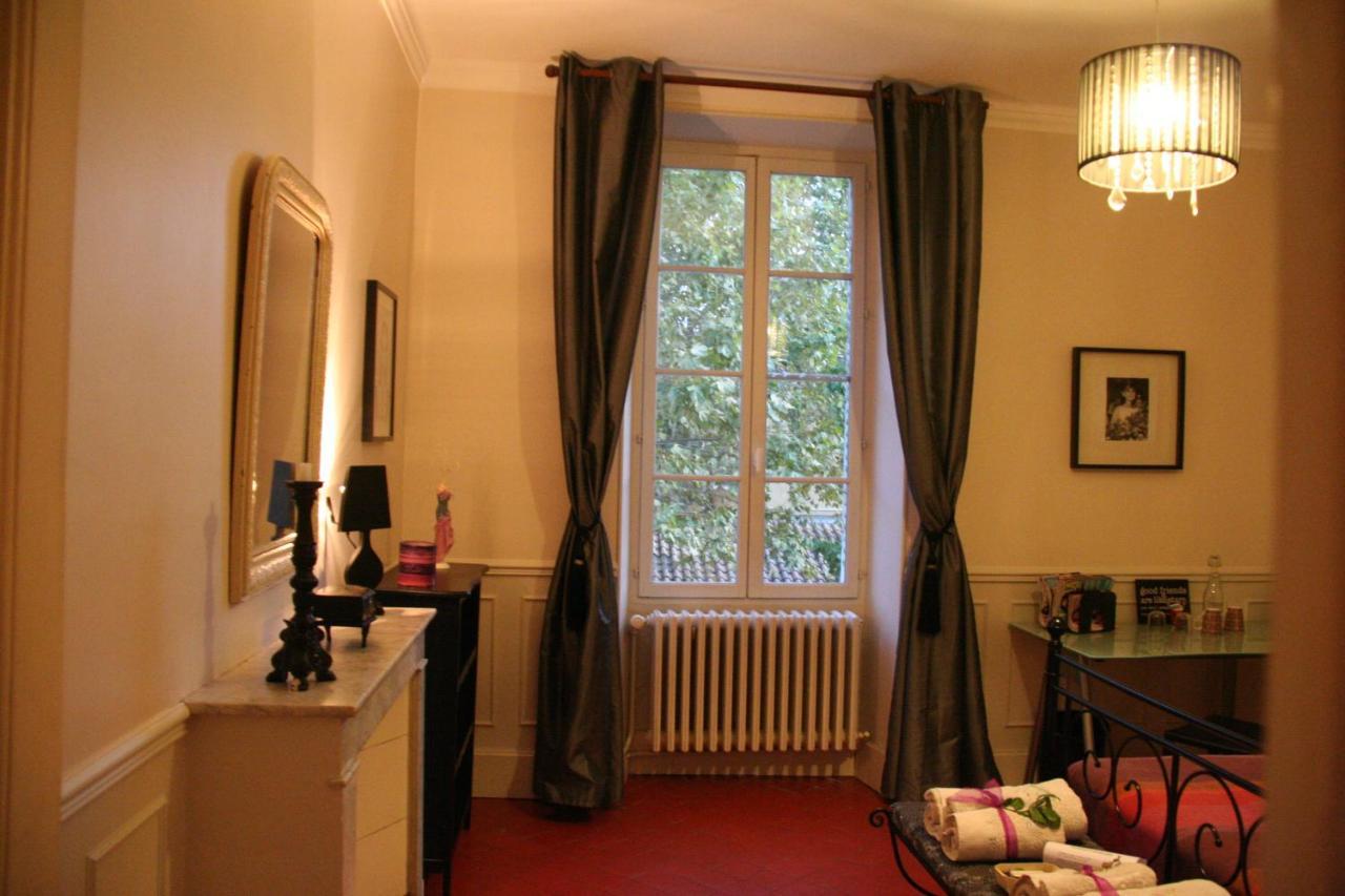 Le Mas Des Dames Appartement Avignon Exteriör bild