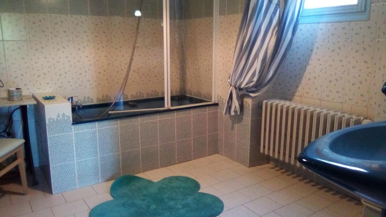 Le Mas Des Dames Appartement Avignon Exteriör bild